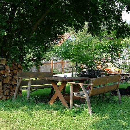 Wodamoja - Apartamenty Nad Jeziorem Stawiguda Bagian luar foto