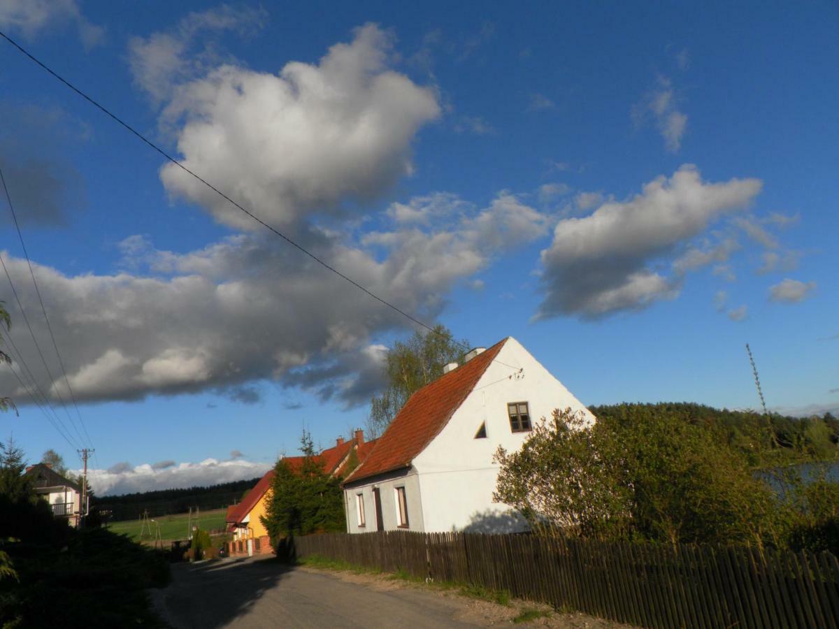 Wodamoja - Apartamenty Nad Jeziorem Stawiguda Bagian luar foto